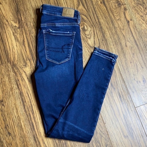 AEO High Rise Destroyed Leggings Size 4 - Picture 2 of 10